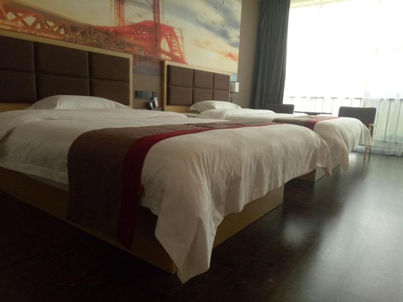Thank Inn Plus Hotel Jiangxi Fuzhou Jinxi County Government Square Eksteriør bilde